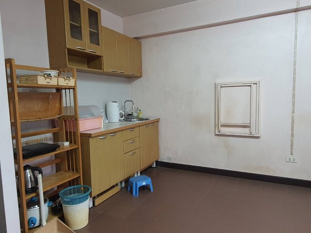Kitchen of the Royal Park Condominium unit